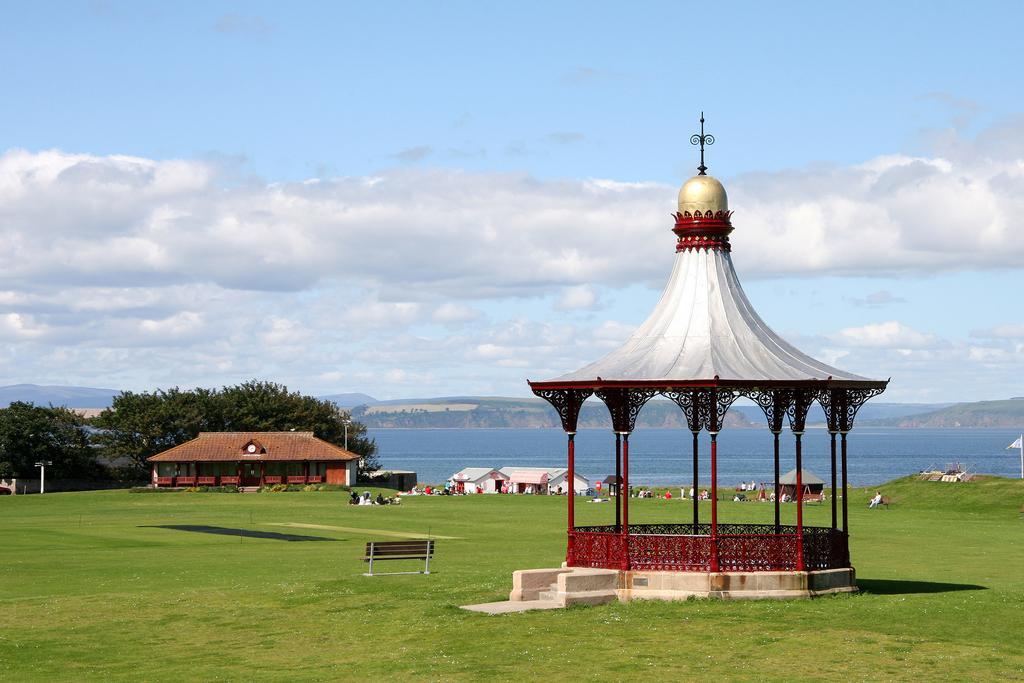 Windsor Hotel Nairn Exteriör bild